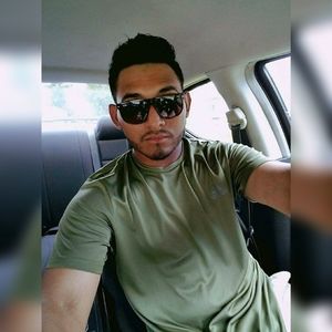 Meet your Posher, Marcos